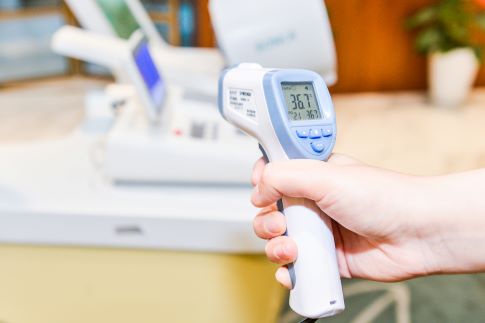 1671666255735548.jpg 攝圖網(wǎng)_501587771_banner_溫度計(jì)(非企業(yè)商用).jpg