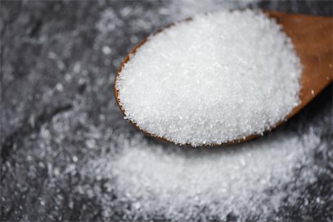 1675204214100130.jpg 攝圖網(wǎng)_305732039_黑背景的木勺子里的味精(非企業(yè)商用).jpg